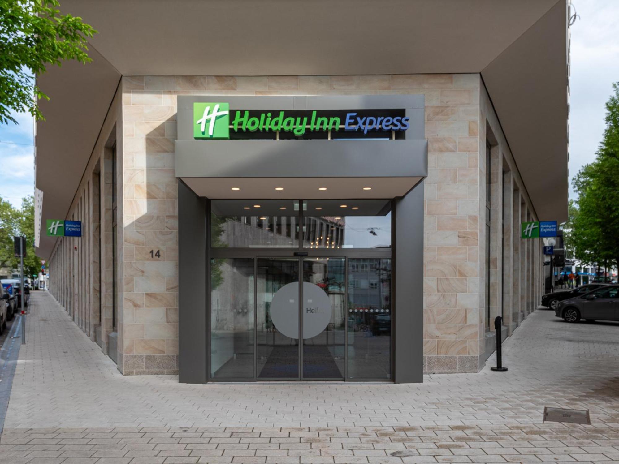 Holiday Inn Express Heilbronn By Ihg Esterno foto